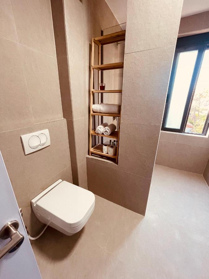 Cheerful 2-Bedroom Apartment In Golem Golem (Tirana) Exterior foto